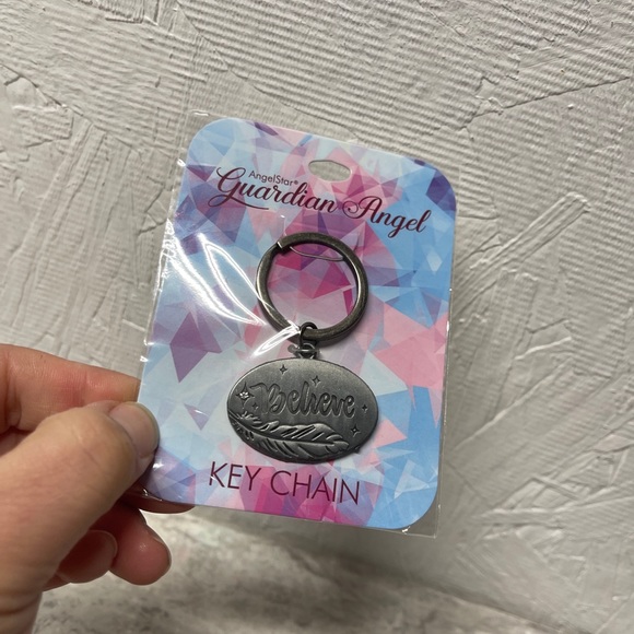 Guardian Angel “Believe ” Keyring keychain NEW - Picture 3 of 3
